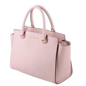 Michael Kors Leather handle bag